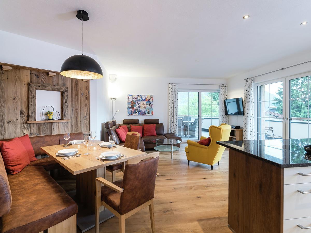 Luxury Apartment In Salzburg With Terrace アルペンドルフ エクステリア 写真